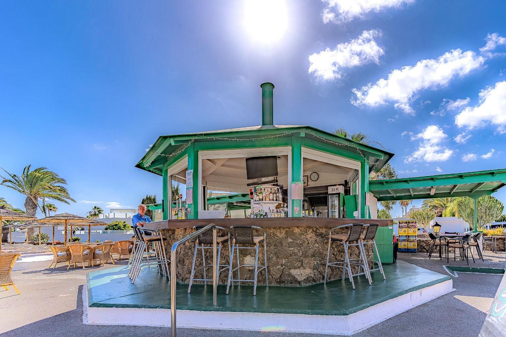 Fantastico Apartamento Con Terraza Y Vistas Al Mar Costa Teguise Zewnętrze zdjęcie